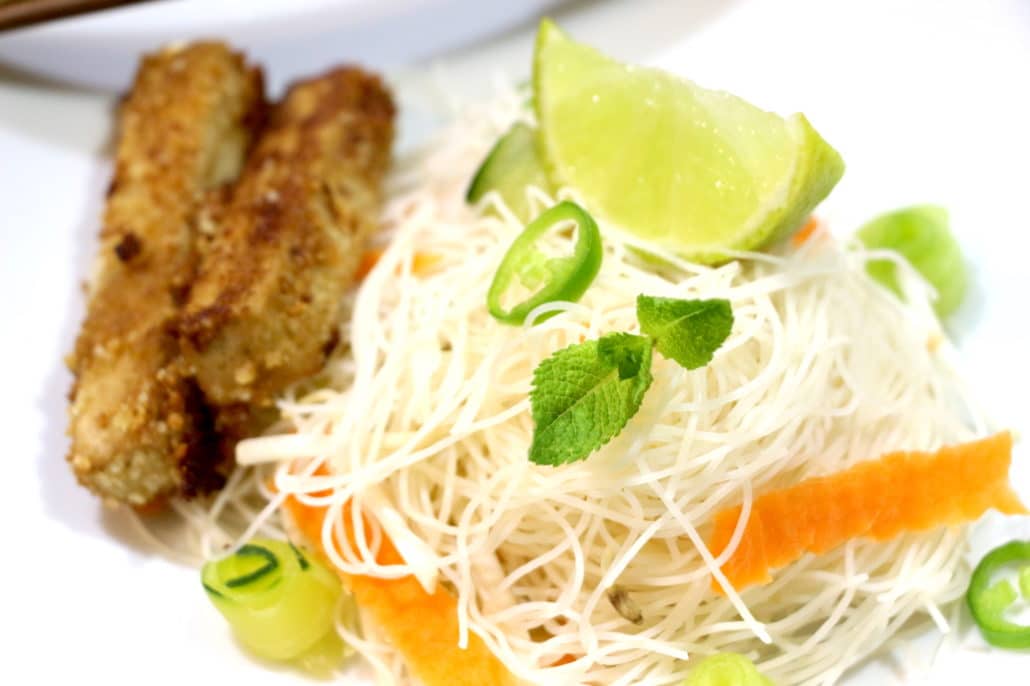 salade thaï de vermicelles et tofu
